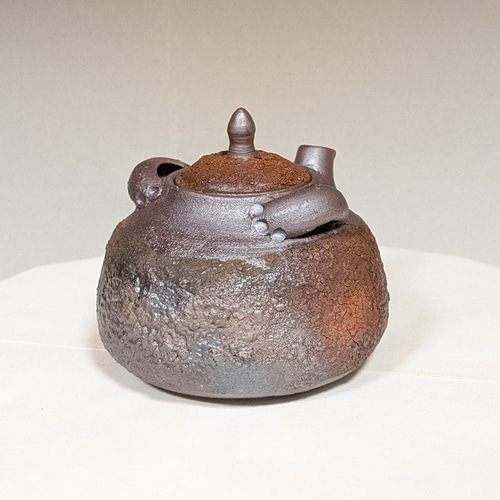 煎茶道具 萬古焼急須 作家物 手作り陶芸品 時代物 骨董 旧家蔵出し美品 中国茶 煎茶道具 萬古焼急須 作家物 手作り陶芸品 時代物 骨董 旧家蔵出し美品