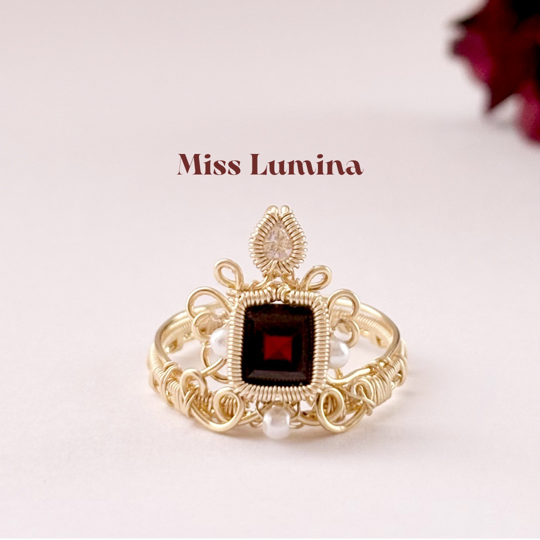 Garnet Crown Ring モザンビークガーネット ワイヤージュエリー リング