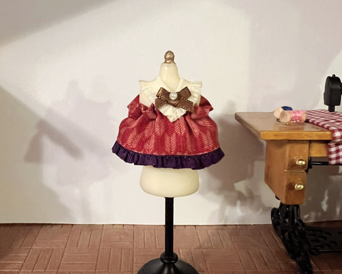 和柄ワンピース(矢絣)＊赤ちゃんサイズ(約5cmドール用) おもちゃ・人形