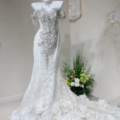 WEB限定 マーメイドドレス エレガントなシルエット 2の腕を隠せる