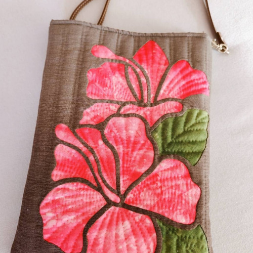 ハワイアンキルト　ハンドメイド　ハイビスカスショルダーバッグ ハワイアンキルト ハンドメイド ハイビスカスショルダーバッグ