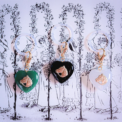 《色が選べる》2026干支【馬】チェコガラスのめじるしアクセサリー.アンブレラマーカー.キーホルダー.チャーム.ハート 4枚目の画像