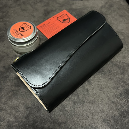 栃木レザー 黒 クロ ヌメ革&本革 牛革 男女兼用 ラウンドファスナー