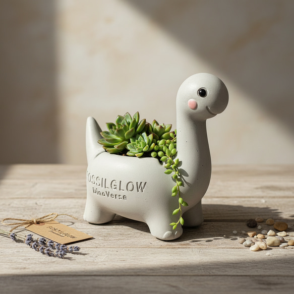 そっと寄り添う｜恐竜モチーフのコンクリートプランター｜DinoVerse