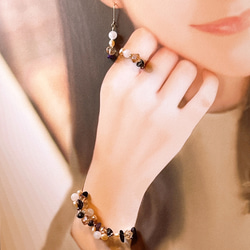 【14kgf】ホワイトムーンストーン × スギライト × オレンジバロックパールのブレスレット＆ピアスセットGD 14枚目の画像