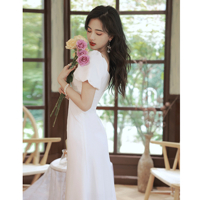 パーティードレス 白 黒 パフスリーブ シンプル 韓国風 誕生日 披露宴 演奏会 前撮り 二次会 お呼ばれ AK654