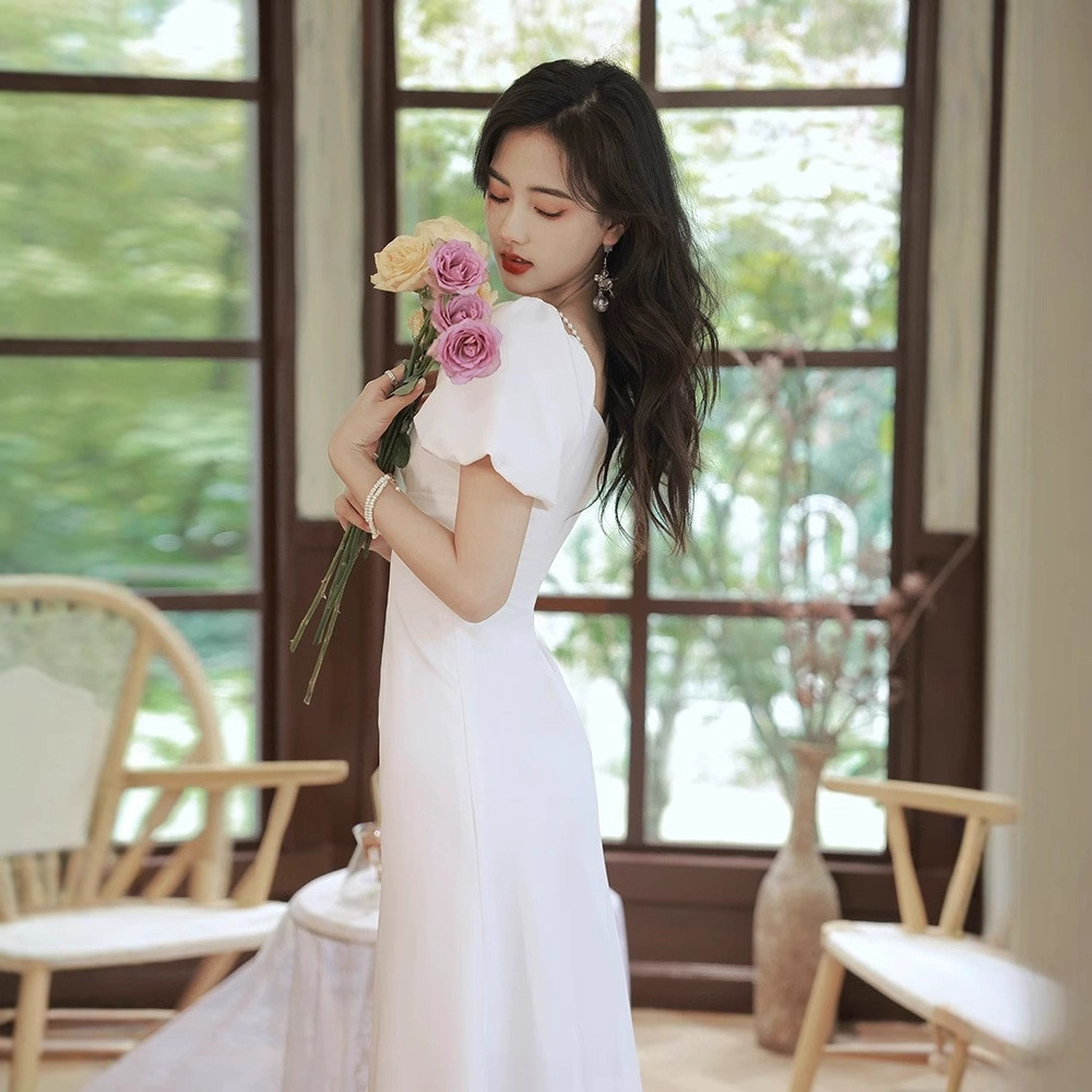 パーティードレス 白 黒 パフスリーブ シンプル 韓国風 誕生日 披露宴 演奏会 前撮り 二次会 お呼ばれ AK654