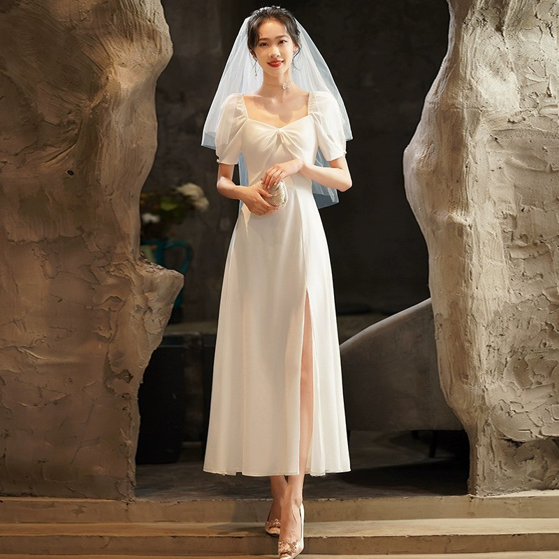 ウェディングドレス 白黒 サテン パフスリーブ シンプル 花嫁 披露宴 演奏会 前撮り 二次会 お呼ばれ AK655