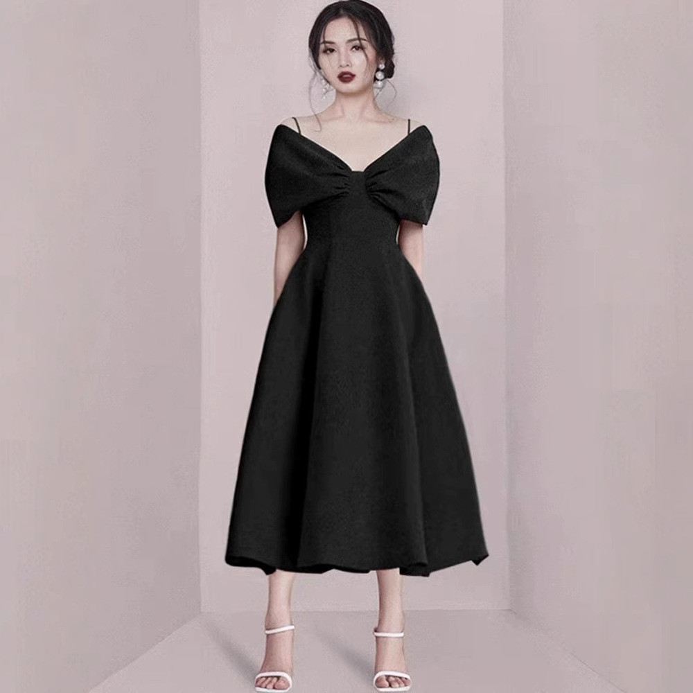 パーティードレス 黒 赤 Vネック シンプル 韓国風 誕生日 披露宴 演奏会 前撮り 二次会 お呼ばれ AK656