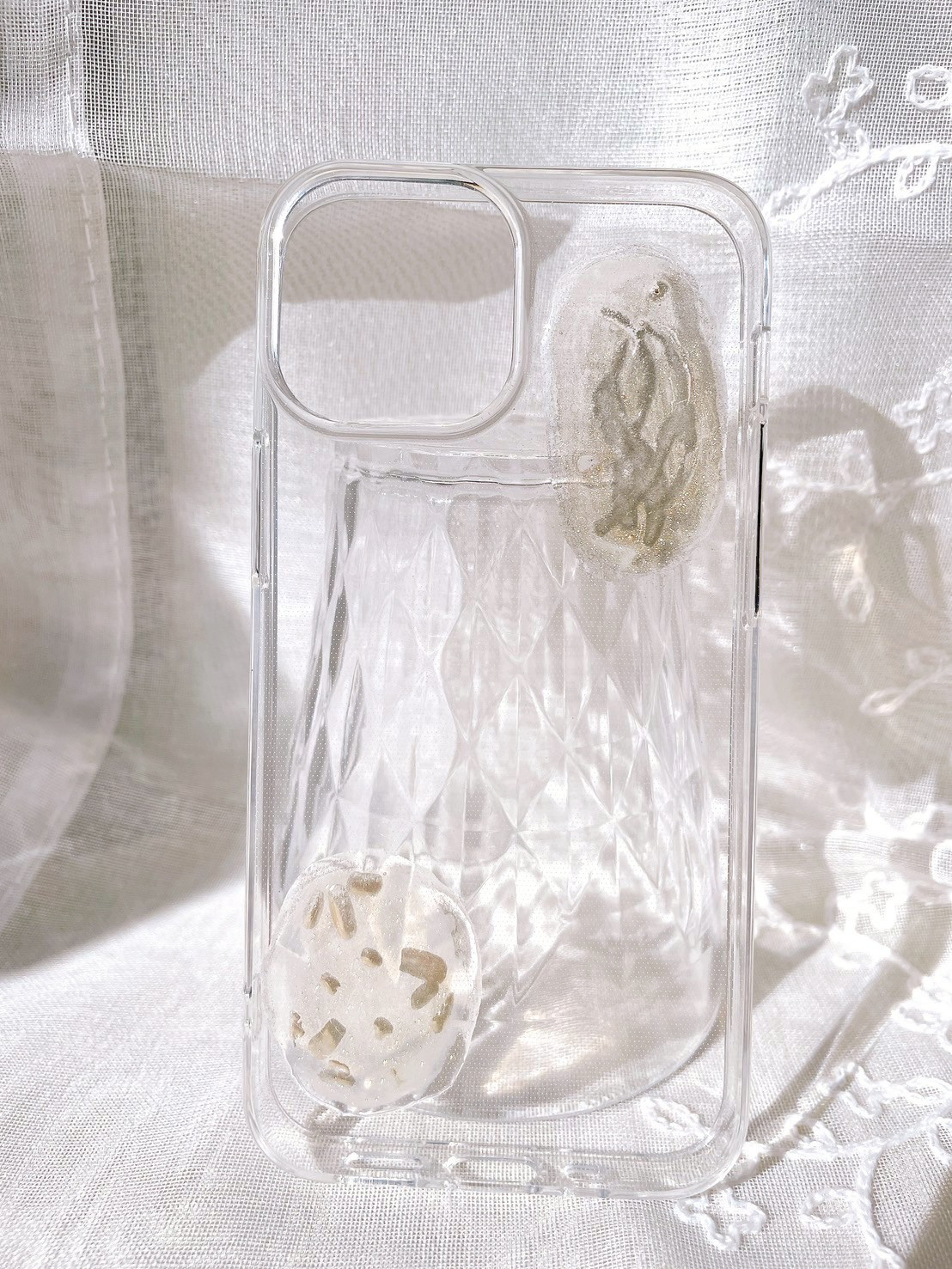 ミラーネイルジェルネイル風　レジンスマホケース　iPhone13miniケース　ゴールド　花柄