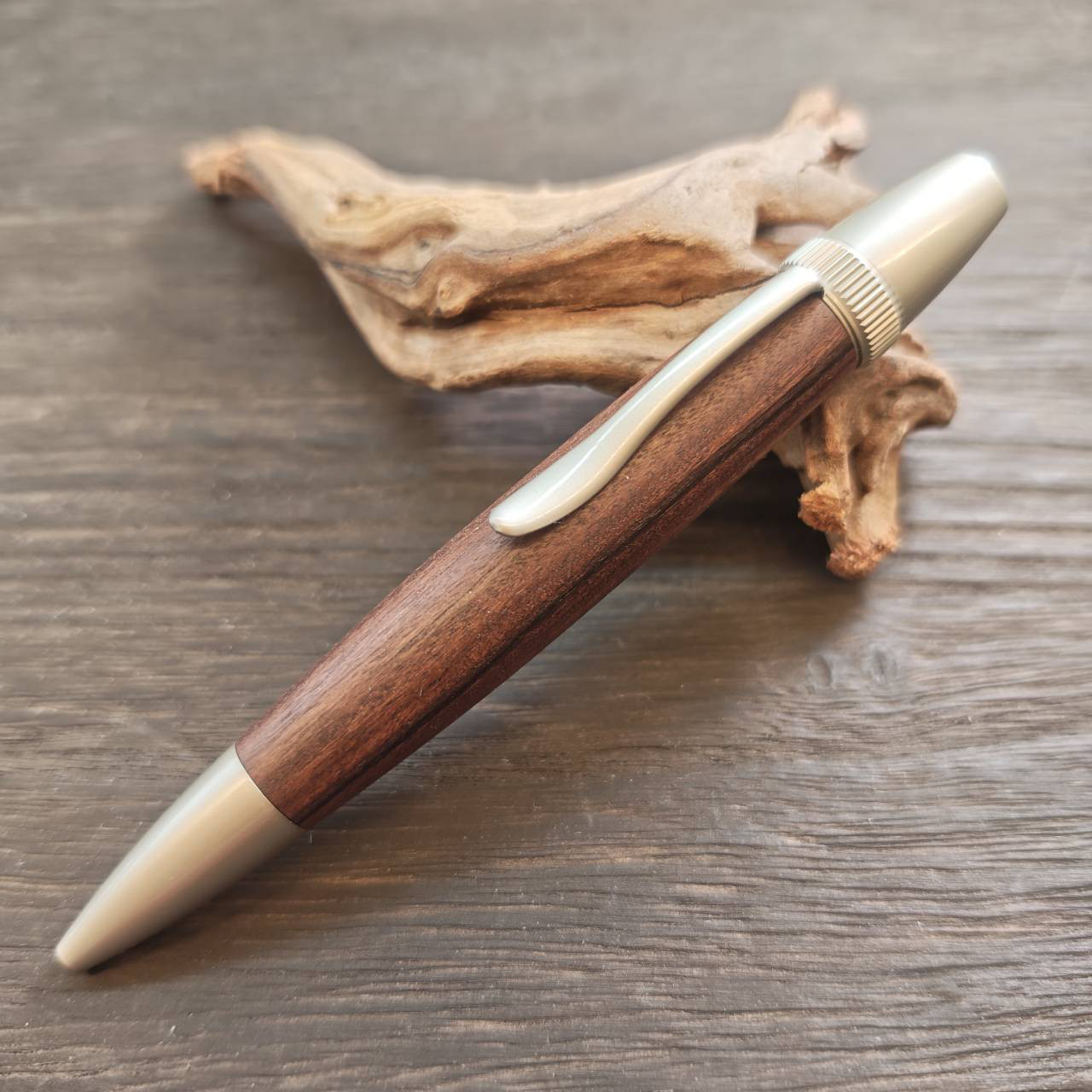 ツイスト式木軸ボールペン/パープルハート/サテンニッケル/No.2512018