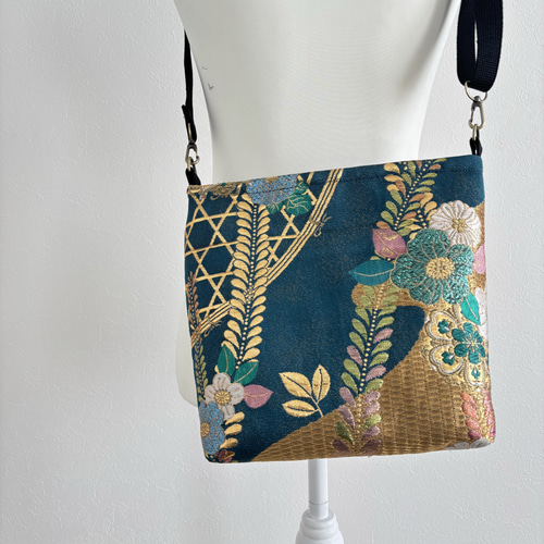 帯リメイク ショルダーバッグ｜辻ヶ花｜ジッパー付き ショルダーバッグ
