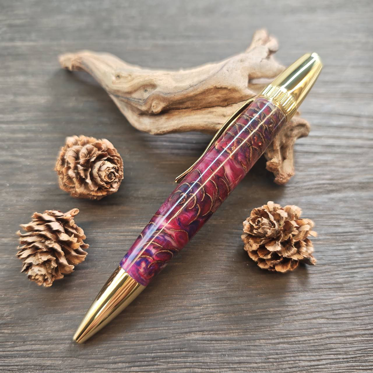 ハイブリッドぼっくり - ツイスト式ボールペン/落葉松ぼっくり/ゴールド/No.2512027 6,860円