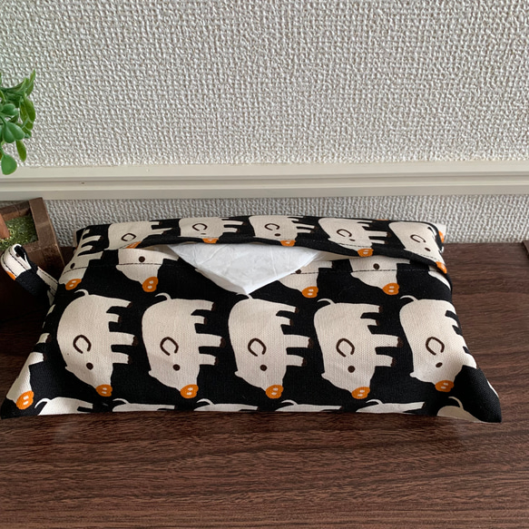 エコティッシュカバー☆マスクストッカー♪ブタさん☆整列♪3カラー 4枚目の画像