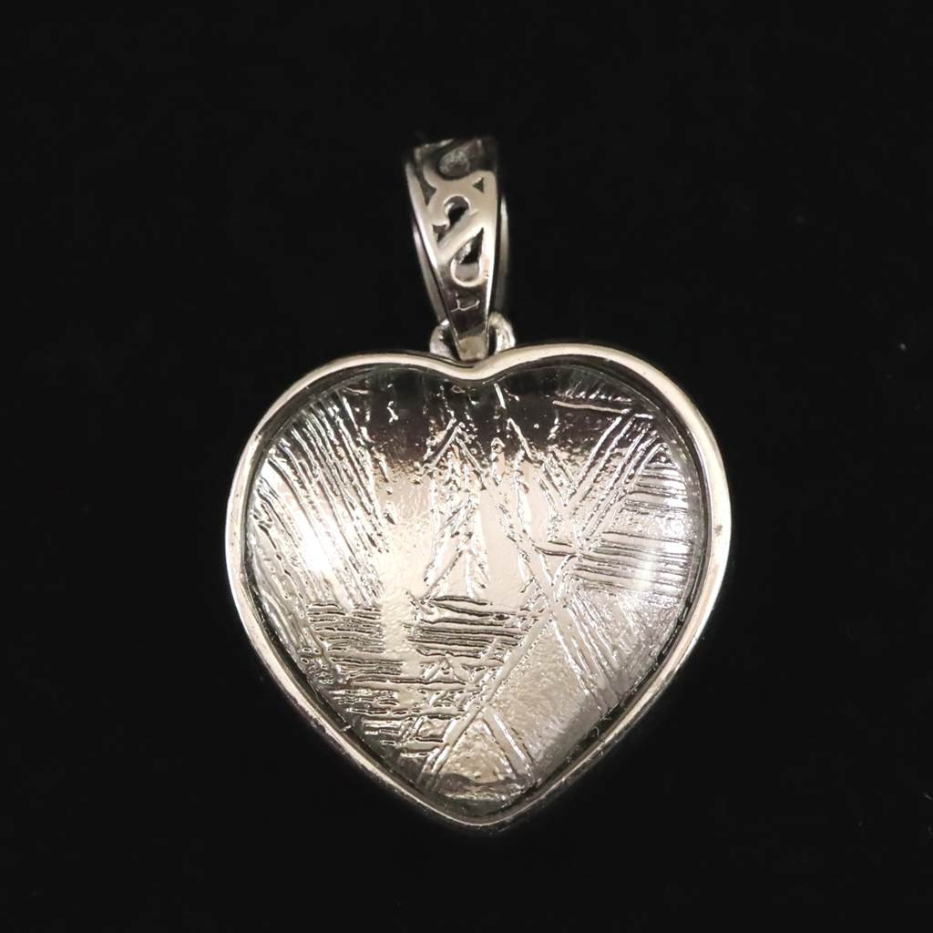 ギベオン シルバー 15mmハート型　ペンダント 4.4g #71643