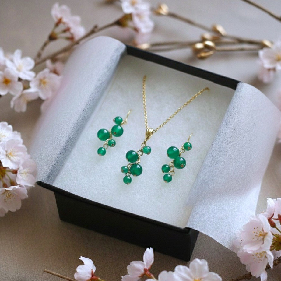 新春福袋2026＊グリーンオニキスのネックレスとピアスのセット＊金アレ対応・卒業祝い・入社祝い