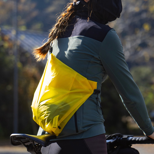 ﾛｰﾄﾞﾊﾞｲｸ乗り専用最小収納バッグ-musette cyclisme -ミュゼットシク
