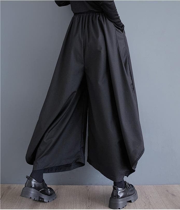 大きいサイズ パンツ　モード系　ブラック　レディース 秋冬　春 新品