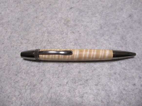 【栃光明杢】パトリオットボールペン 栃 縮杢 キヌカオイル仕上げ 回転式ロングパトリオットボールペン ペン