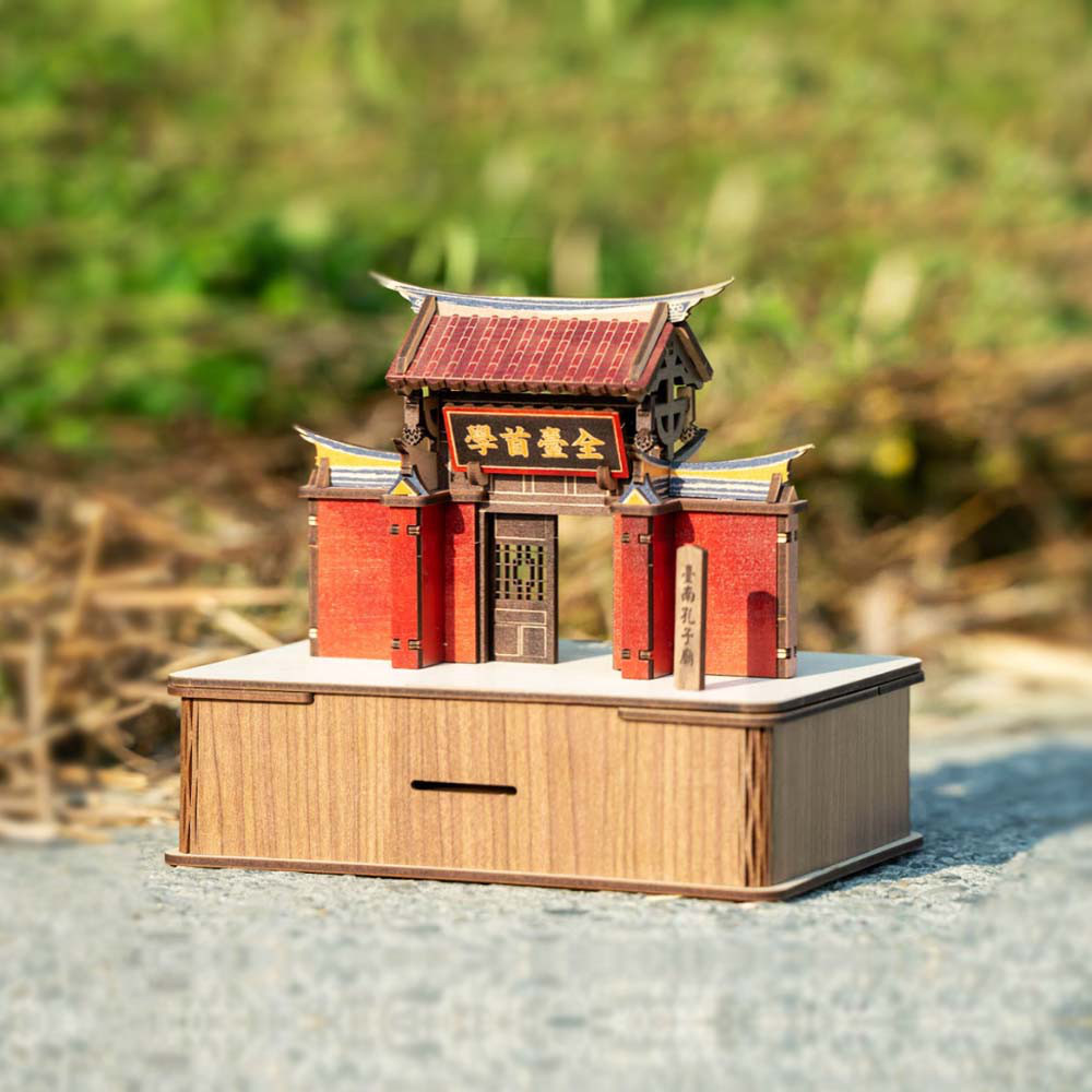 箱木 中国古美術・珍蔵錦盒入り磁器ブラインドボックス（未開封・陶芸・工芸品 箱木様専用 中国古美術・珍蔵錦盒入り磁器ブラインドボックス（未開封