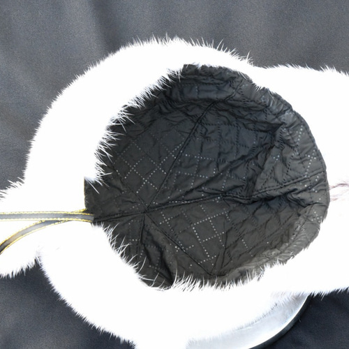 ★新品 限定◆猫の耳◆毛皮の宝石ミンクだ人気のキャップ 毛皮ファー ☆新品 限定◇猫の耳◇毛皮の宝石クロスミンクだ人気のキャップ 毛皮