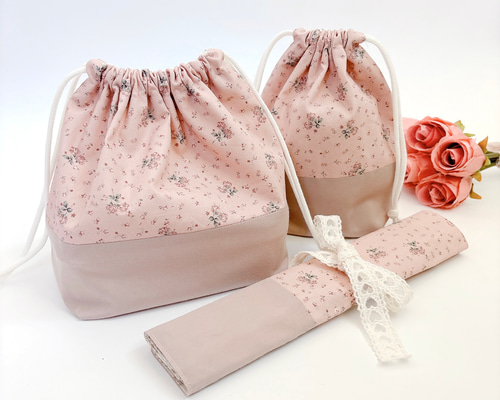 ランチョンマット♡コップ袋♡お弁当袋♡レッスンバッグ♡ハンドメイド お弁当3点セット【French Flower ♡︎ pink】ランチョンマット&お弁当
