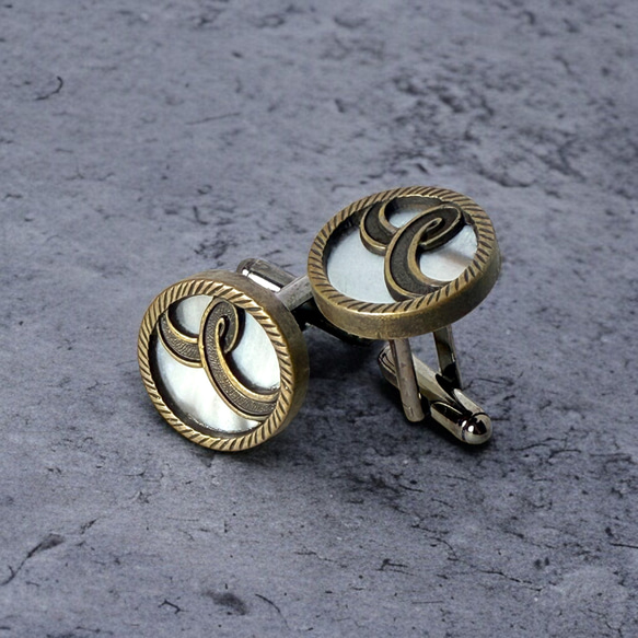 夜空に描く金の輪（Golden Loop in the Night Sky）カフスボタン