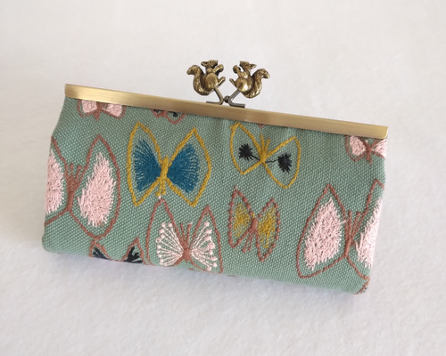 ミナペルホネン sky flower リス浮足がま口長財布 長財布 mottey 通販