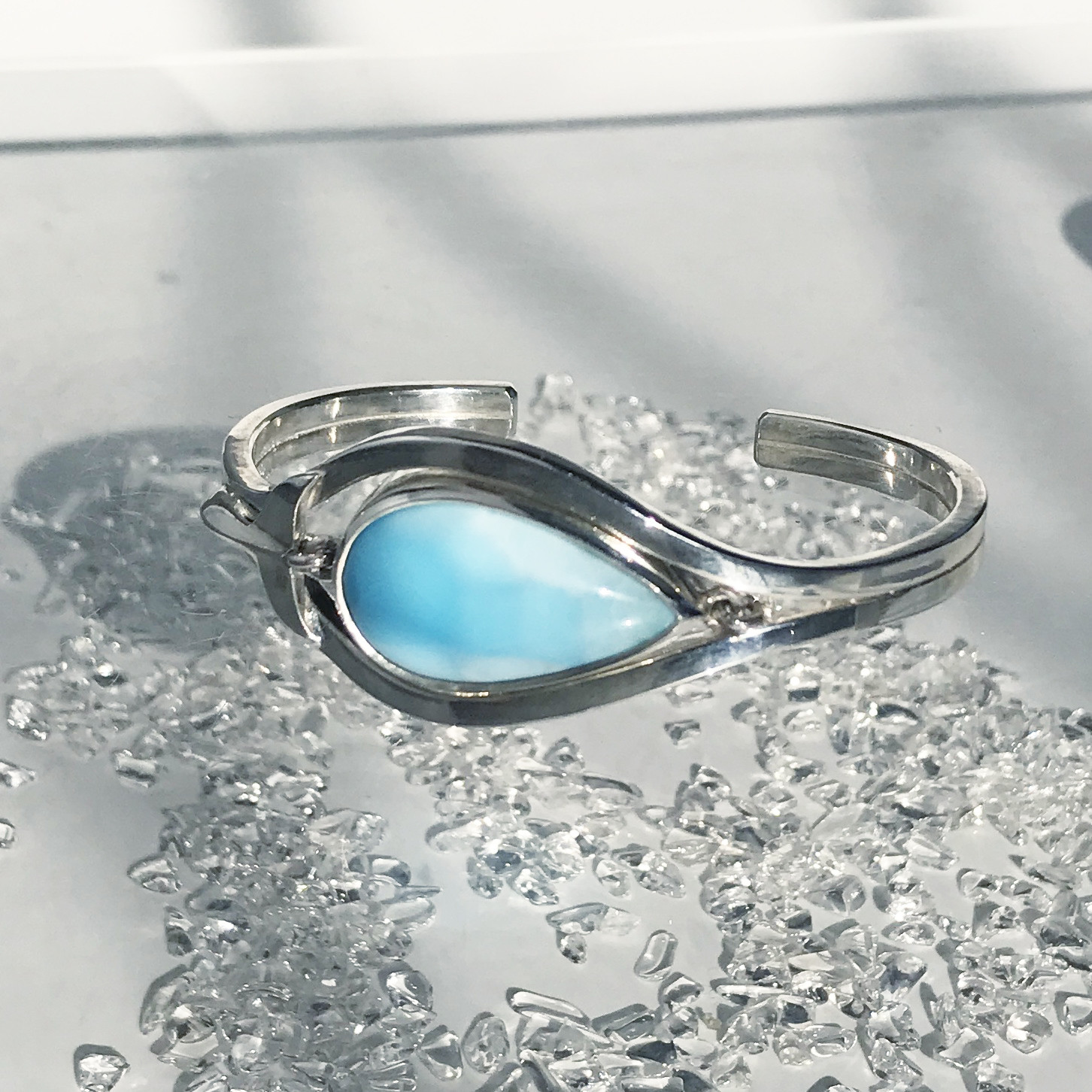 イルカのいる海 ラリマー シルバー バングル 【送料無料】iruka154