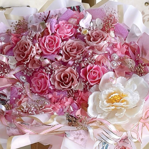 送料無料、ラッピング込み】✨特大✨ボリュームのある花束✨ピンク系