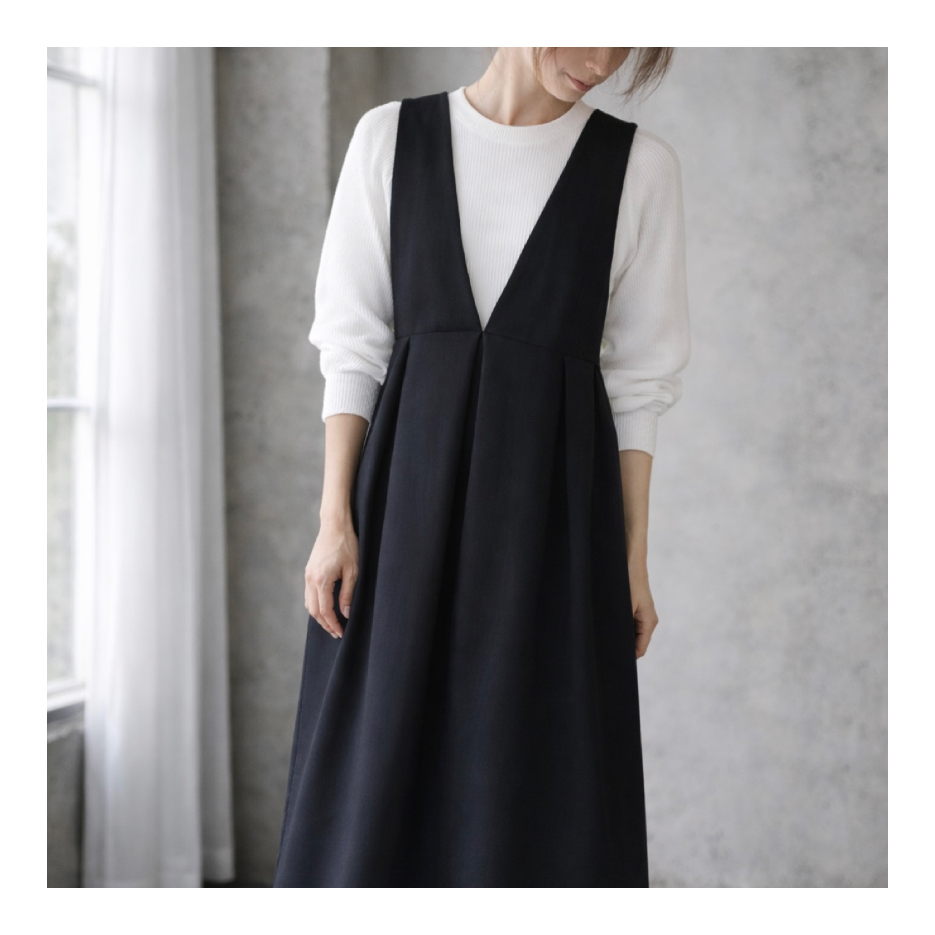 【SM〜LL・着丈出し+10cmまで】ウールライクで新登場後ろ姿が可愛いバックボタン　ジャンパースカート(ブラック)