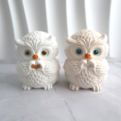 赤いダルマと白いアロマストーンのフクロウの置物 ✴天然石ふくろう置き物2点セット✴ ❇️天然石フクロウの置物 赤い