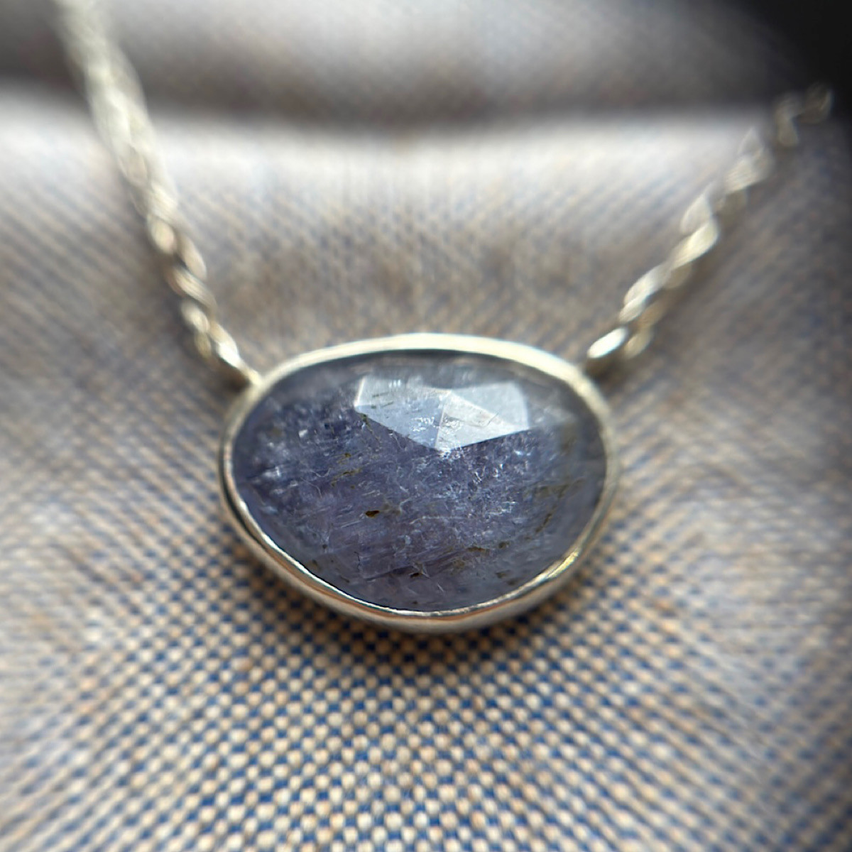 タンザナイトのネックレス　silver925  天然石　1点もの