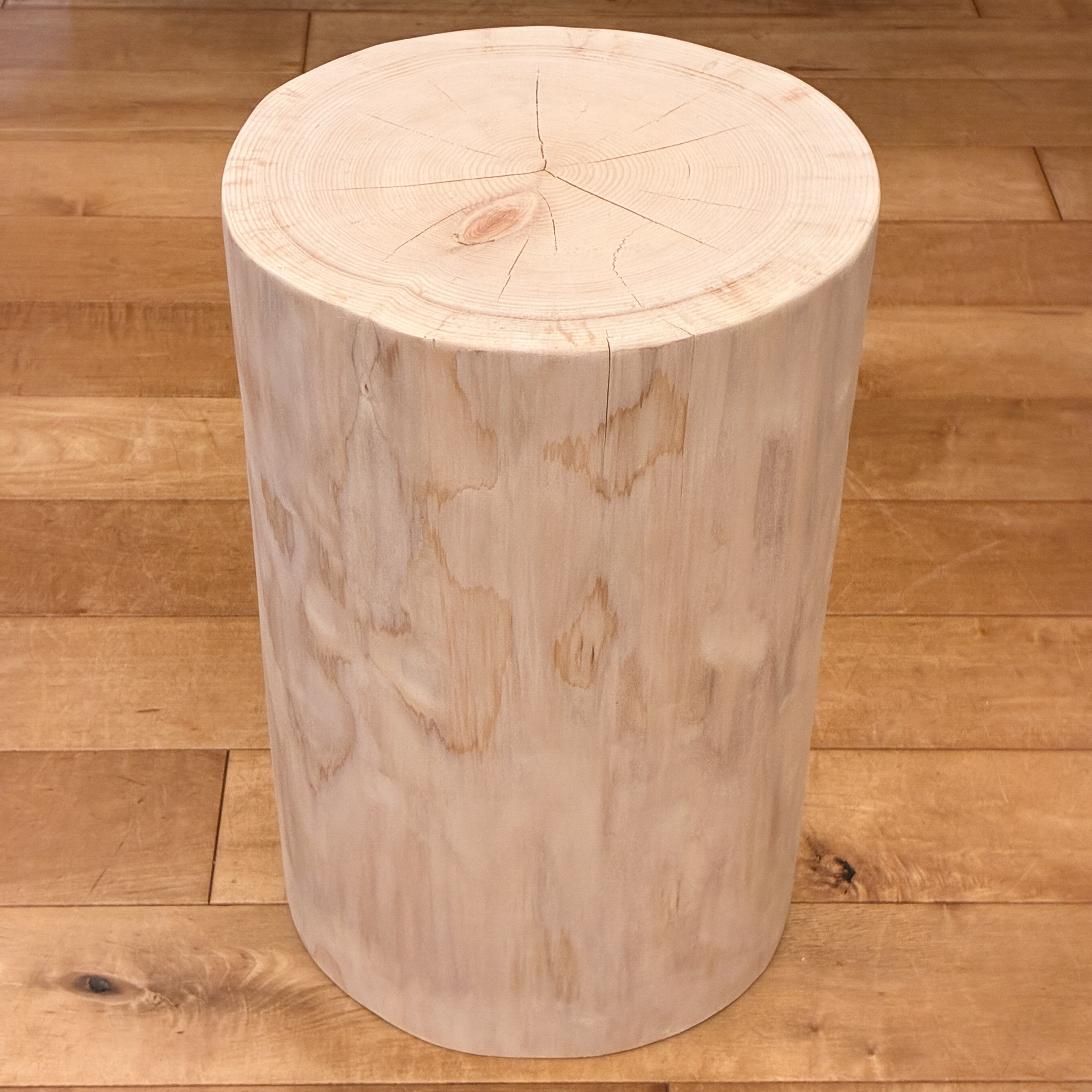 Hinoki  Wood  Stool  No.1516