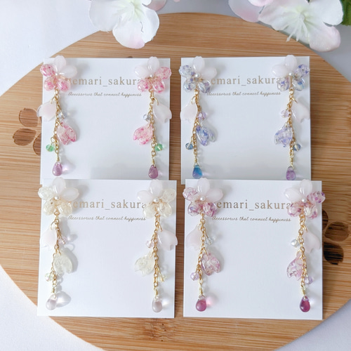 桜恋】ピンク ドライフラワー かすみ草 桜 レジンピアス／イヤリング
