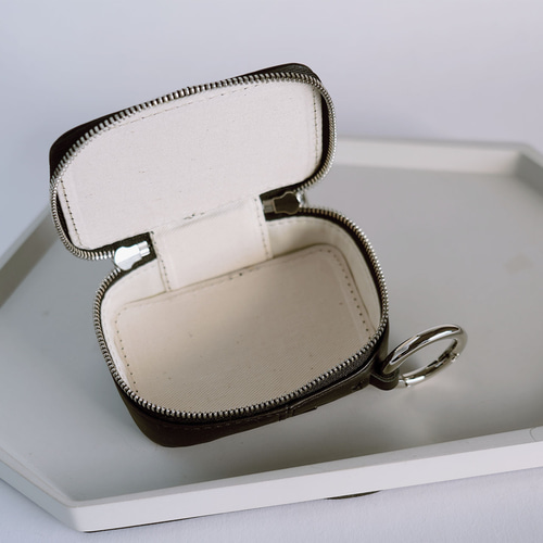 本革】アクセサリーポーチ｜de'syu スイフトカーフ × コンパクト収納