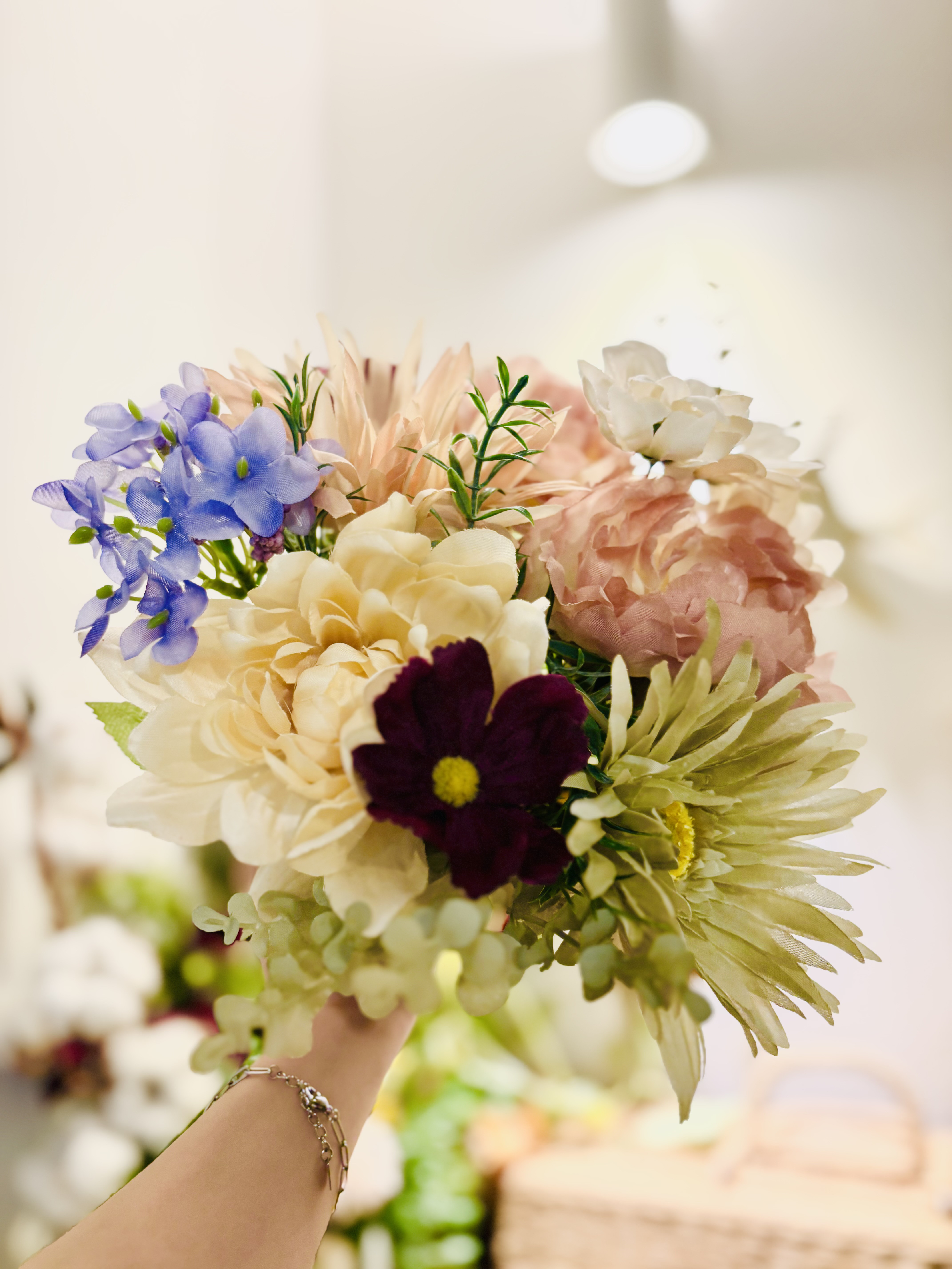 アーティフィシャルフラワーのブーケ