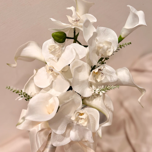 アーティフィシャルブーケ　結婚式　ブライダル 現品限り】アーティフィシャル ブーケ 造花 結婚式 ブライダルブーケ