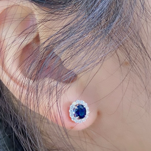 新春」K18 天然ロイヤルブルーサファイア 天然ダイヤモンド 成功 誠実