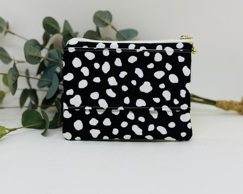 ✳︎ハンドメイド✳︎ポーチ付きティッシュケース　ダルメシアン柄　カード入れにも♪ ✳︎ハンドメイド✳︎ポーチ付きティッシュケース ダルメシアン柄