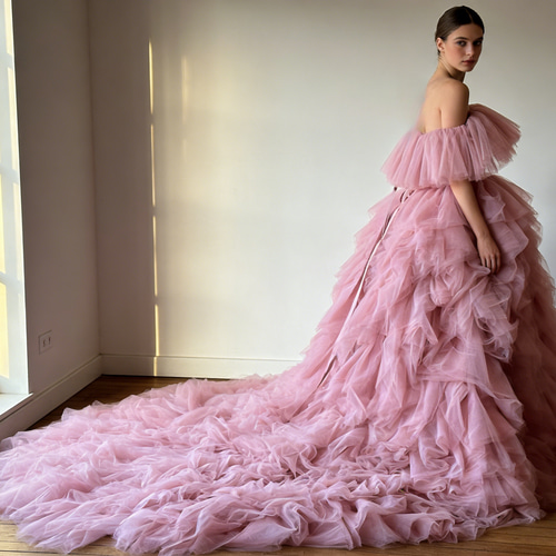 ピンク フリル リボン　チュールドレス もこもこ ピンク カラードレス リボン チュールドレス フリルオフ