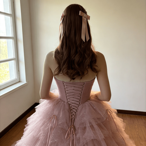 送料無料！カラードレス ピンク ベアトップ ティアードのドレス