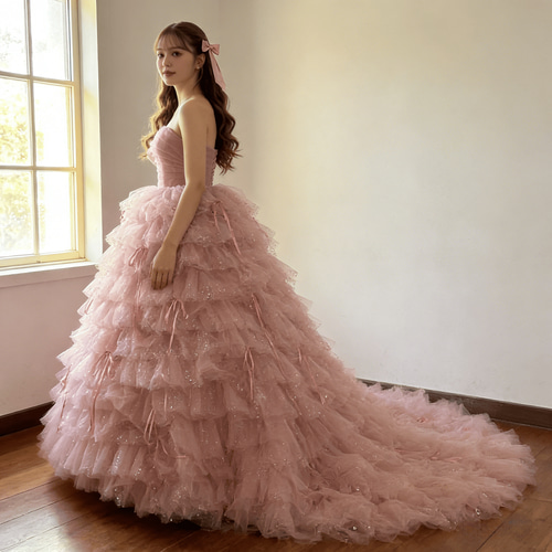 送料無料！カラードレス ピンク ベアトップ ティアードのドレス