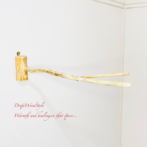 Y字の流木枝を使った小鳥の止まり木 インコの壁掛けパーチ ピン止め+ビス止め両タイプ N14 6枚目の画像