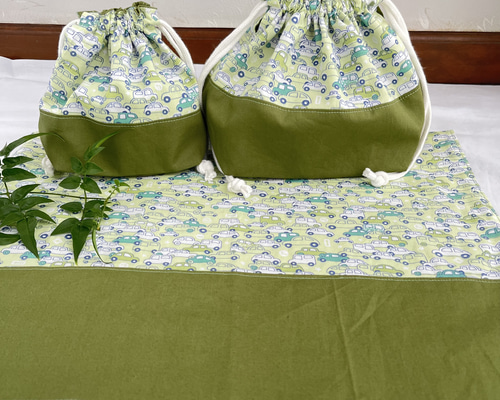 お弁当袋3点セット(車柄モスグリーン)お弁当袋、コップ袋、ランチョン