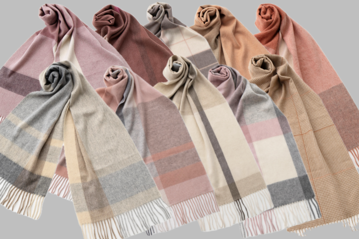 【期間限定40%OFF】定価12800円　ピュアカシミヤ100% チェックマフラー(ベージュ/ピンク/オレンジ系10柄)