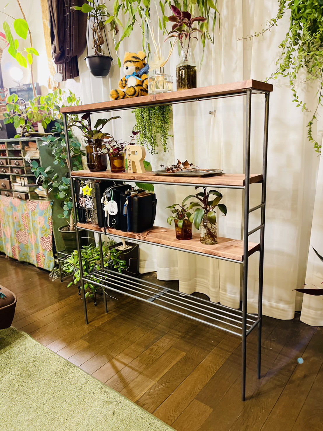 アイアン4段マルチラック  隙間収納  ハンドメイド　インダストリアル　シェルフ　男前家具　モダン　無骨　オーダーメイド