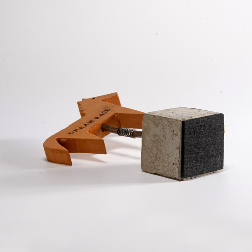 木製の馬 ゆれる木馬 ロッキングホース 競馬ファン 競走馬 夢のレース