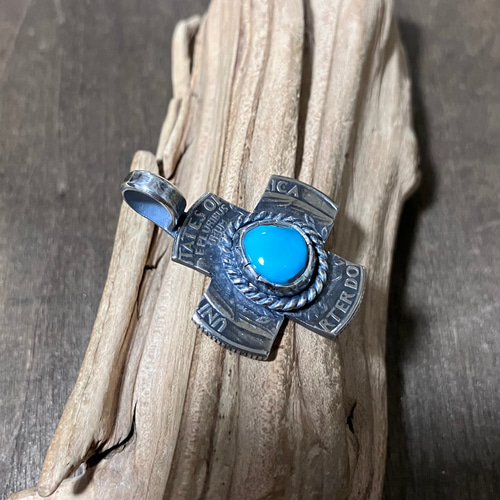 ロイストン ターコイズ ヴィンテージコイン クロス シルバー