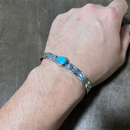 ロイストン ターコイズ シルバー バングル ブレスレット